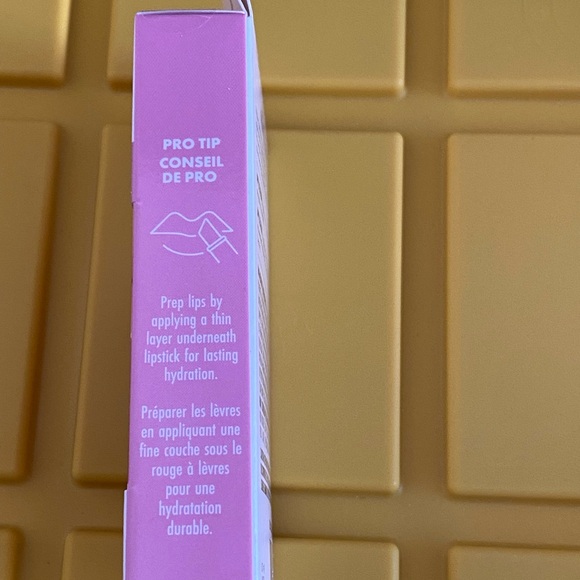 L.A. Colors Shea Butter Lip Balm - Sheer Black Cherry - Picture 5 of 5